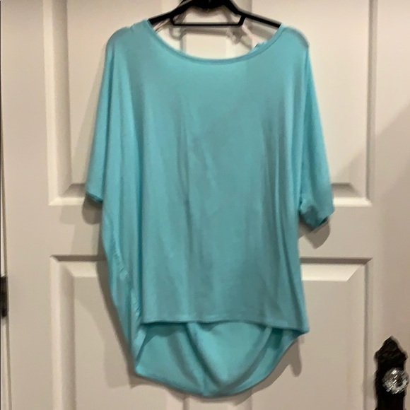 THREE-PIECES, CALIA by Carrie Underwood - Picture 5 of 7